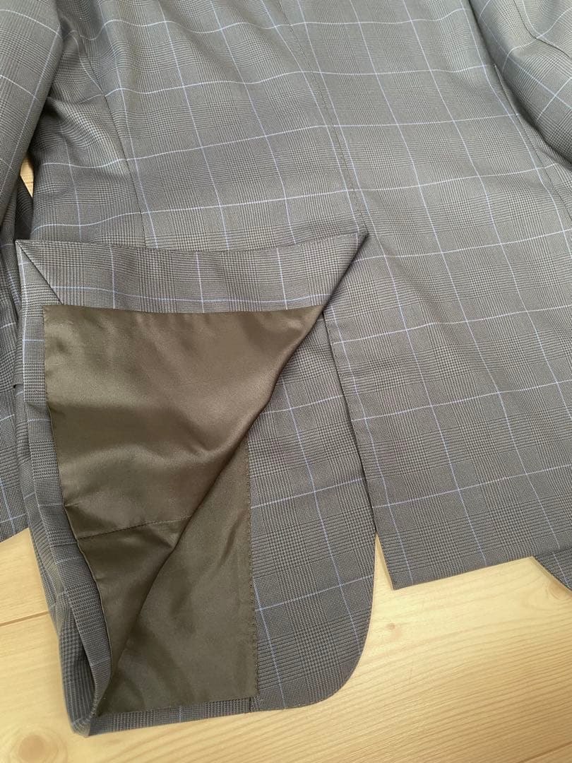 美品TOM FORD トムフォード 007スーツ ネイビー格子柄　サイズ50R