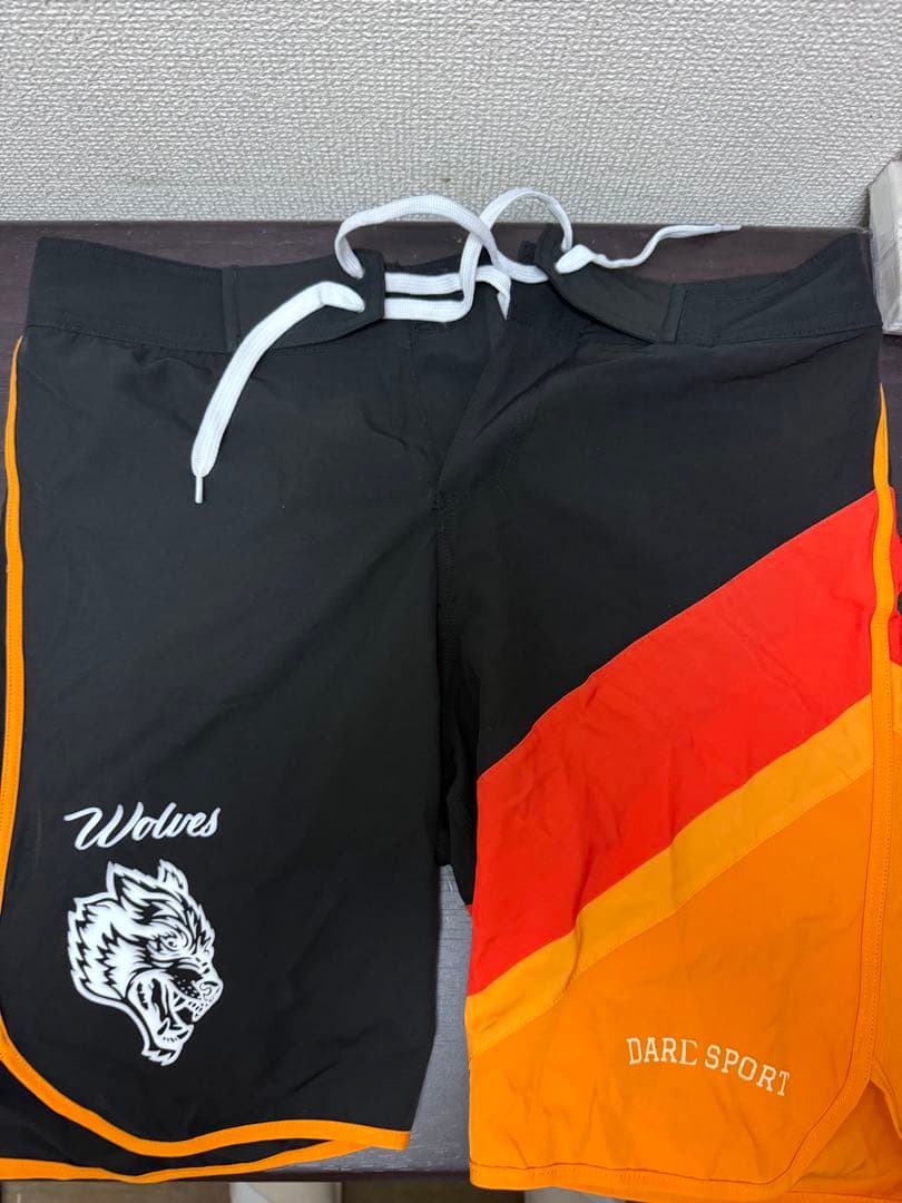 【未使用品】DARC SPORT ダルクスポーツ　サーフパンツ　32