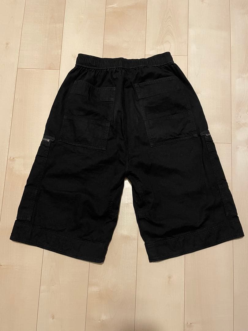 パンツ julius Rust Manifold Short Pants
