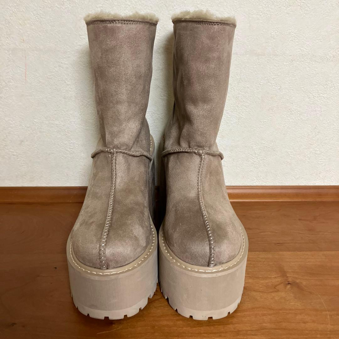 【美品】✨GYDA✨フェイクムートンplatformショートブーツ23.5