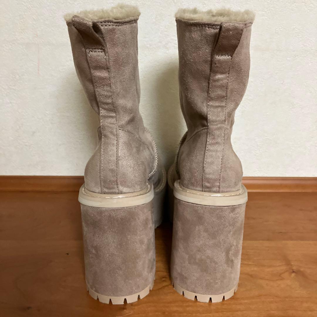 【美品】✨GYDA✨フェイクムートンplatformショートブーツ23.5