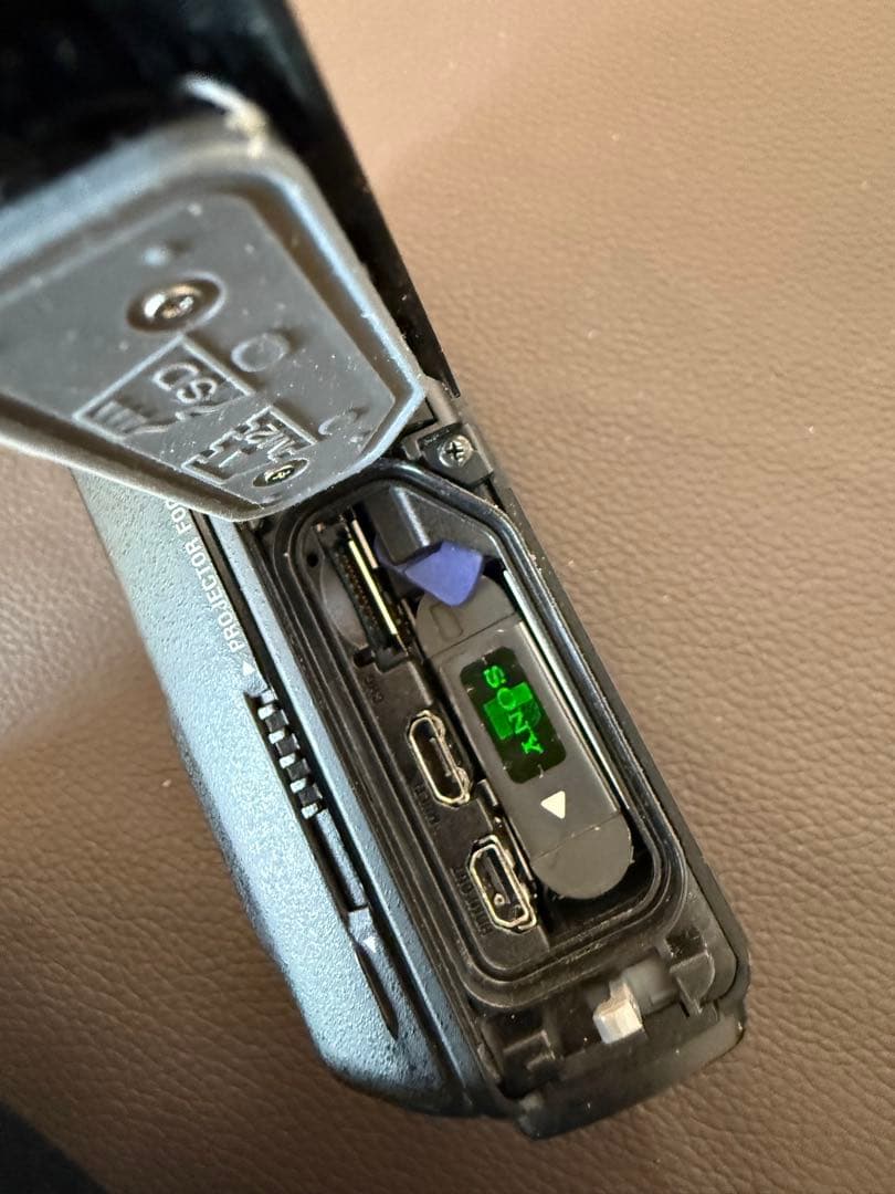 SONY ソニー　HDR-GWP88V ハンディカム ビデオカメラ コンパクト