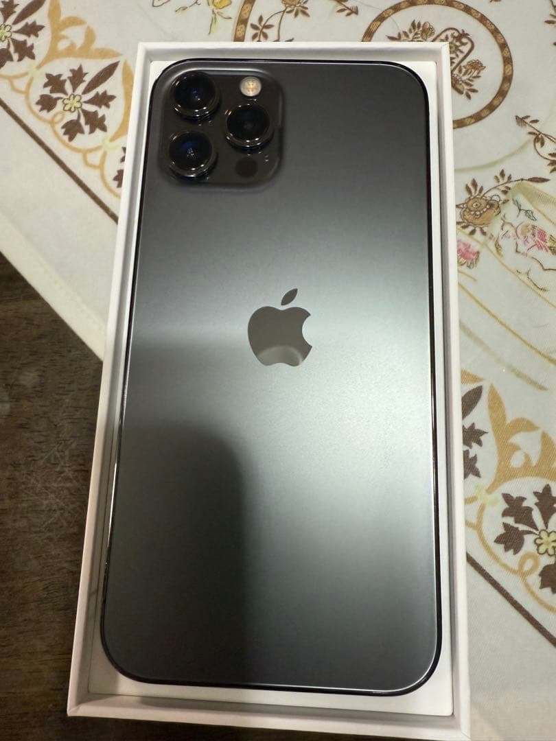 Apple iPhone 12 ProMaxグラファイト 本体