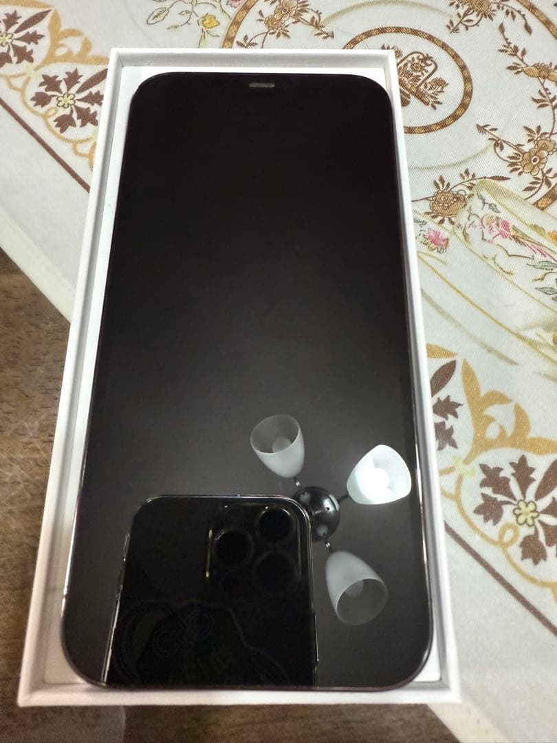 Apple iPhone 12 ProMaxグラファイト 本体