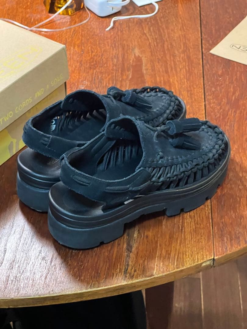 keen uneek plt タッセル　keen ユニーク