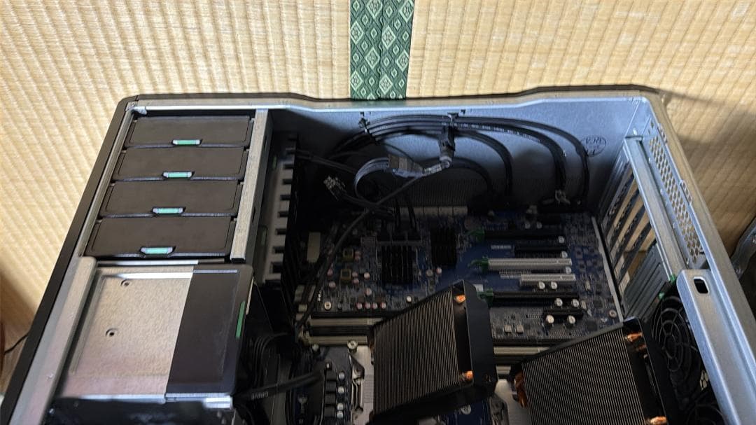 虹*る様 hp Z840 CPU 2X E5-2687W V3 付属