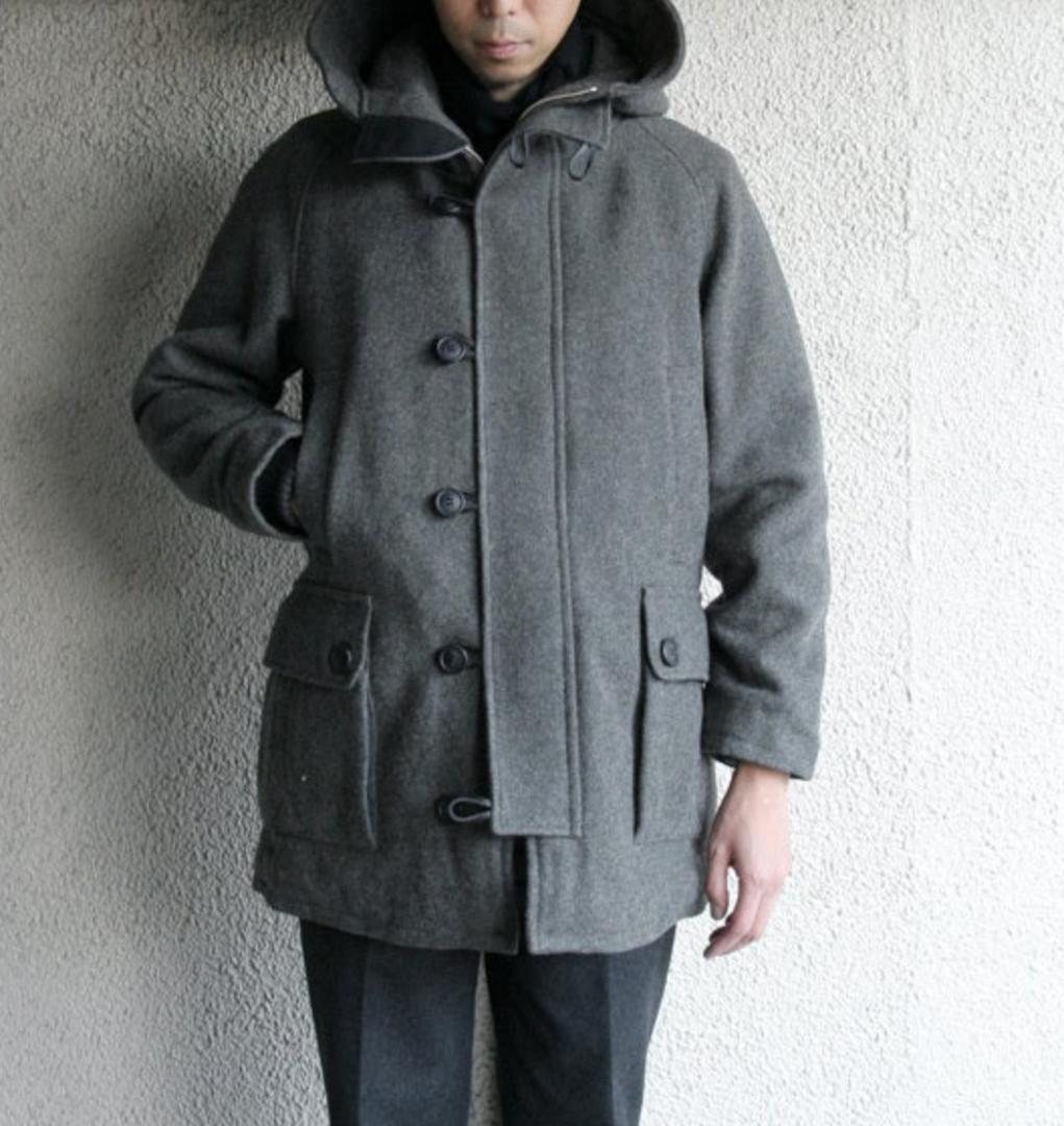 【値下げしました】EEL オーロラマンコート Mサイズ