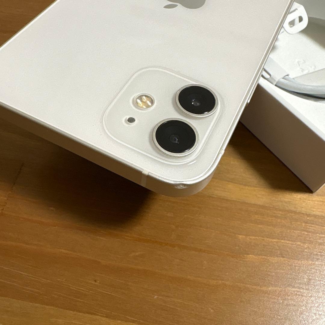 iPhone12 128GB ホワイト　充電100%