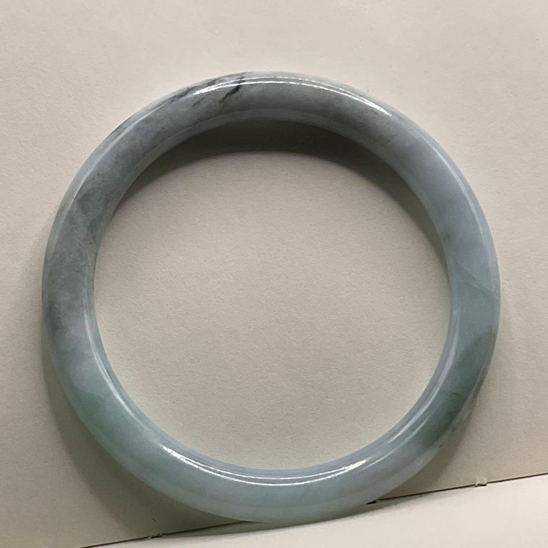 ミャンマー産 天然本翡翠 A貨 翡翠バングル 59.7 mm ミントグリーン色