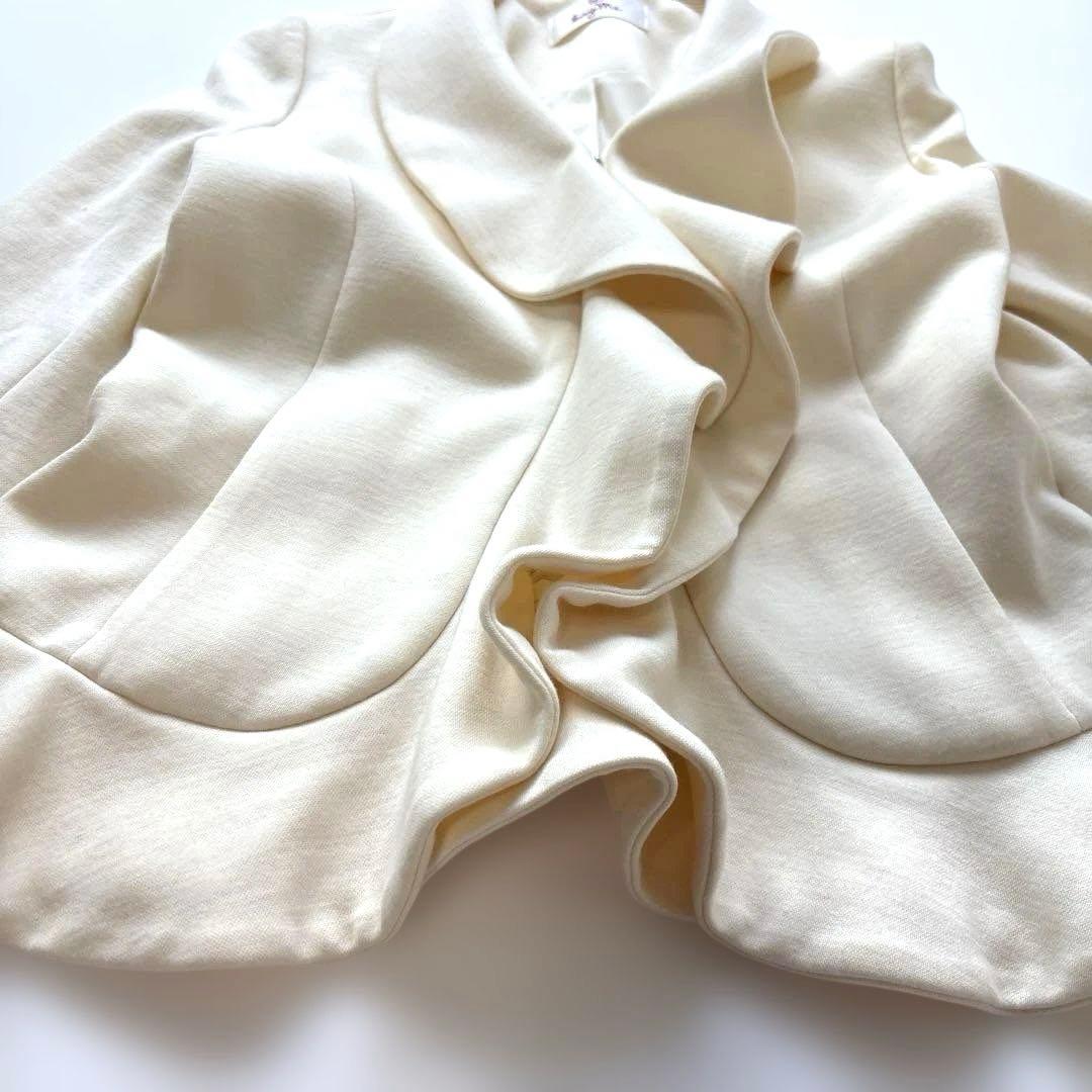 kay me ケイミー ピュアホワイト ラッフルジャケット 7号✨洗えます