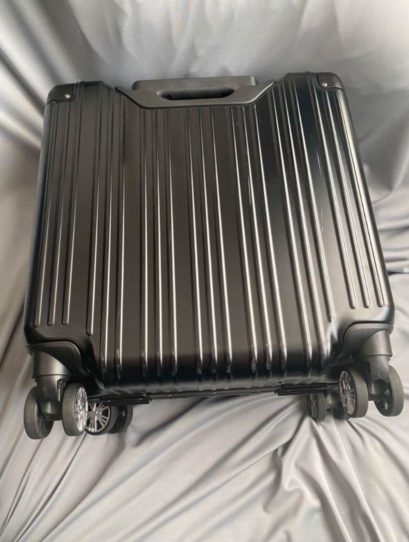 TAKEO KIKUCHI タケオキクチ　スーツケース　黒