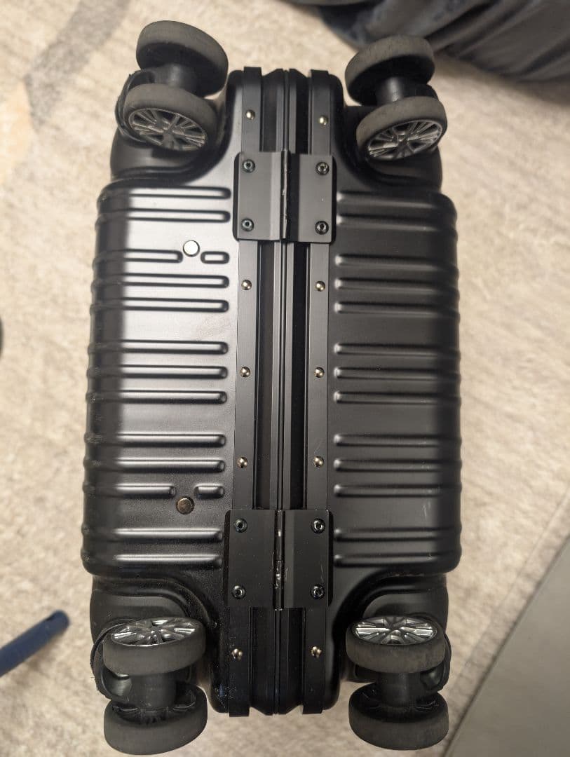 TAKEO KIKUCHI タケオキクチ　スーツケース　黒