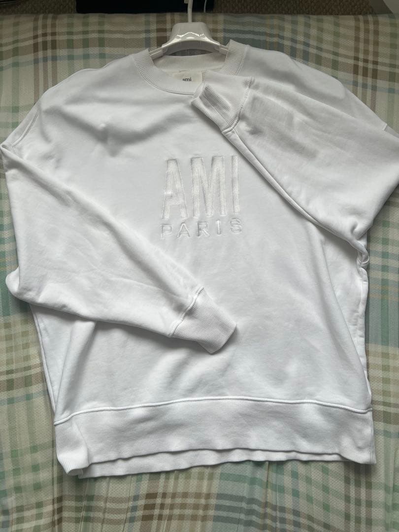 AMI PARIS トレーナー　スウェットLサイズ