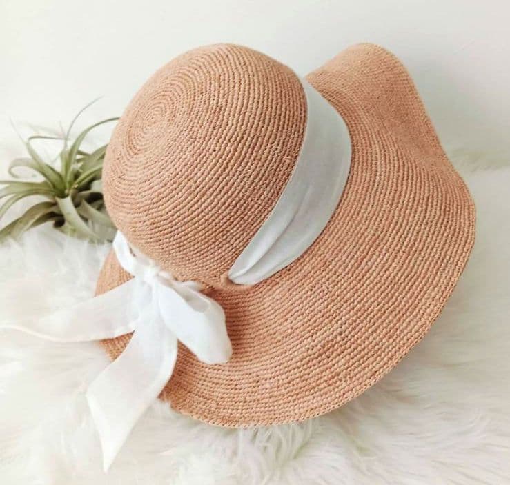 美品✨ヘレンカミンスキー✨ラフィア✨リボン