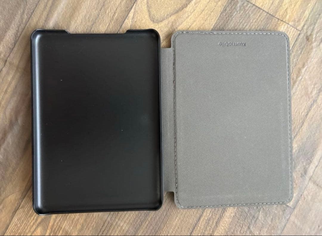 Kindle (16GB) 6インチディスプレイ 電子書籍リーダー