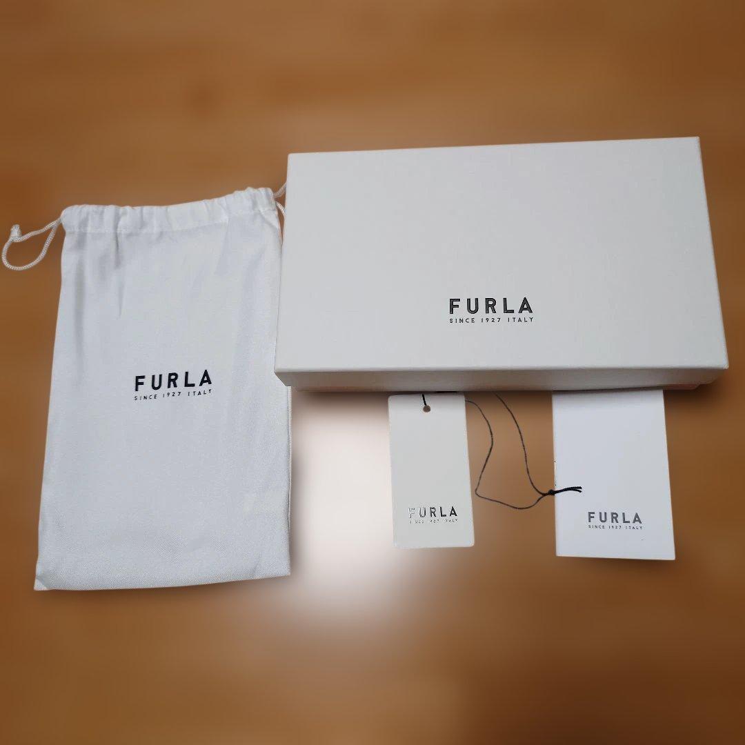 FURLA長財布グレー