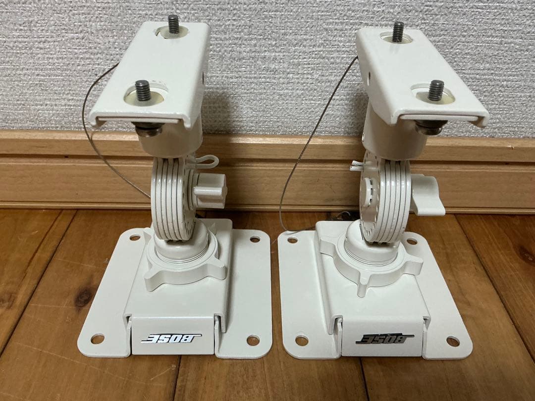 超美品即決★BOSE 純正ブラケット★ CW-30W/ホワイト ペア★説明書付