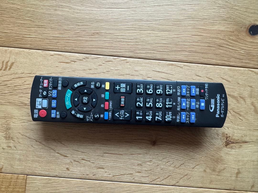 【動作品】Panasonic プライベートビエラ UN-24F6D