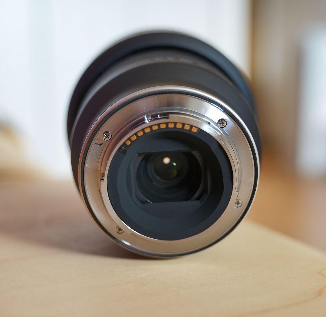 タムロン　広角　単焦点レンズ　20mm F2.8 Di III OSD M1:2