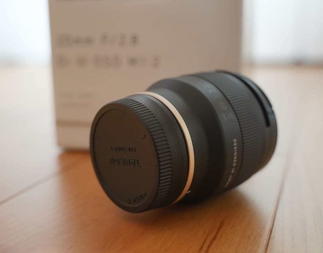 タムロン　広角　単焦点レンズ　20mm F2.8 Di III OSD M1:2