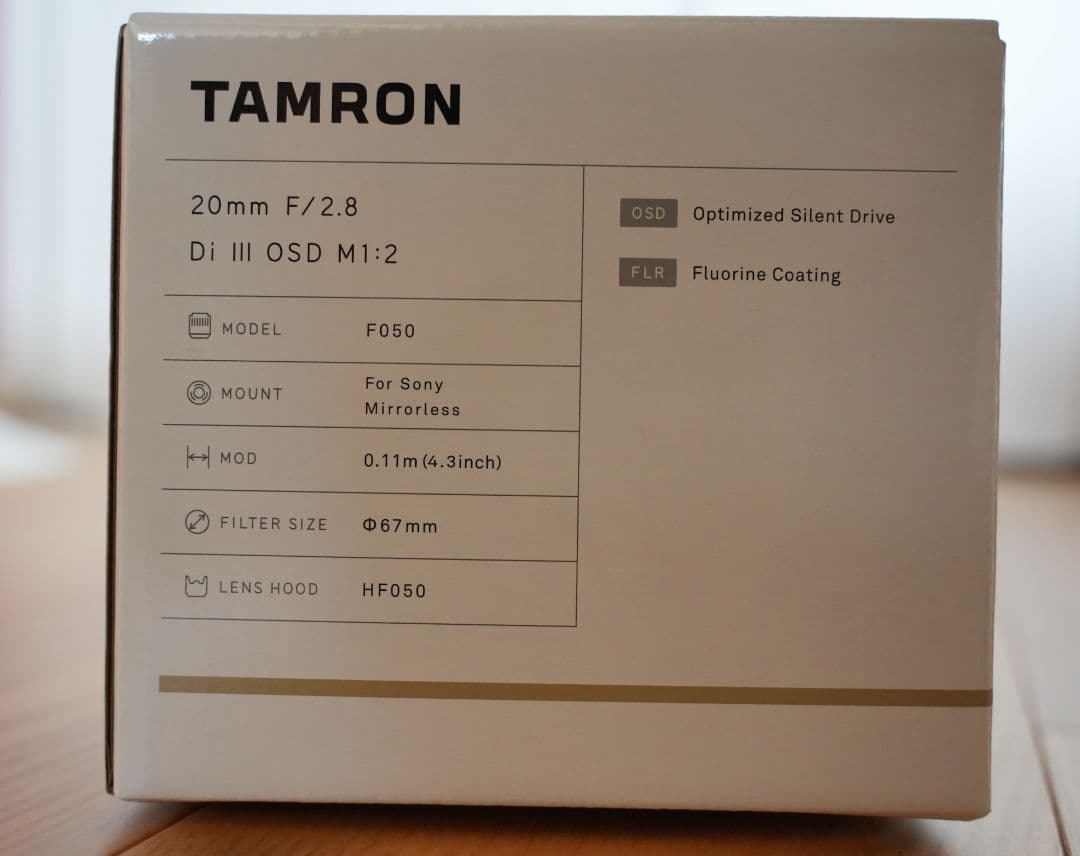 タムロン　広角　単焦点レンズ　20mm F2.8 Di III OSD M1:2