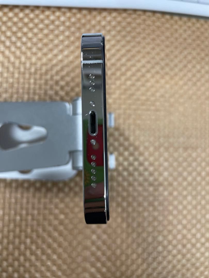 iPhone 13 Pro 256 GB シルバーSIMフリー【3573】