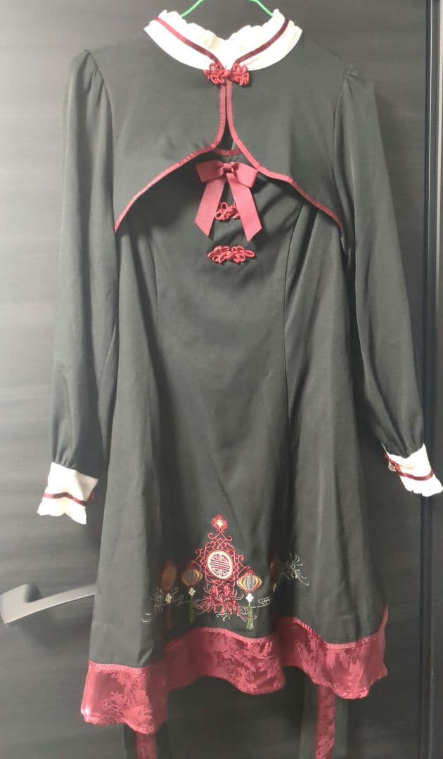 【中古】Amavel 曼珠沙華と灯籠のチャイナワンピース (ブラック)