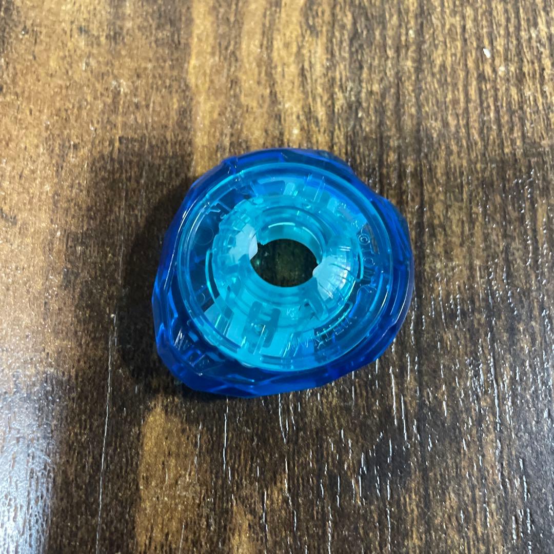 【限定新品ベイ】ベイブレードX オロチクラスタ　1-60 LR あ3