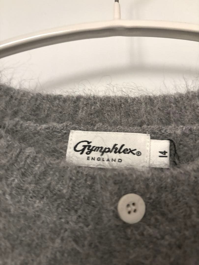 GYMPHLEXジムフレックスロゴ刺繍ショート丈 シャギーニットカーディガン