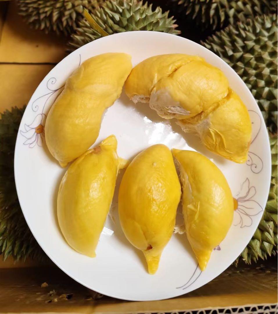 タイ産新鮮ドリアン一箱4個