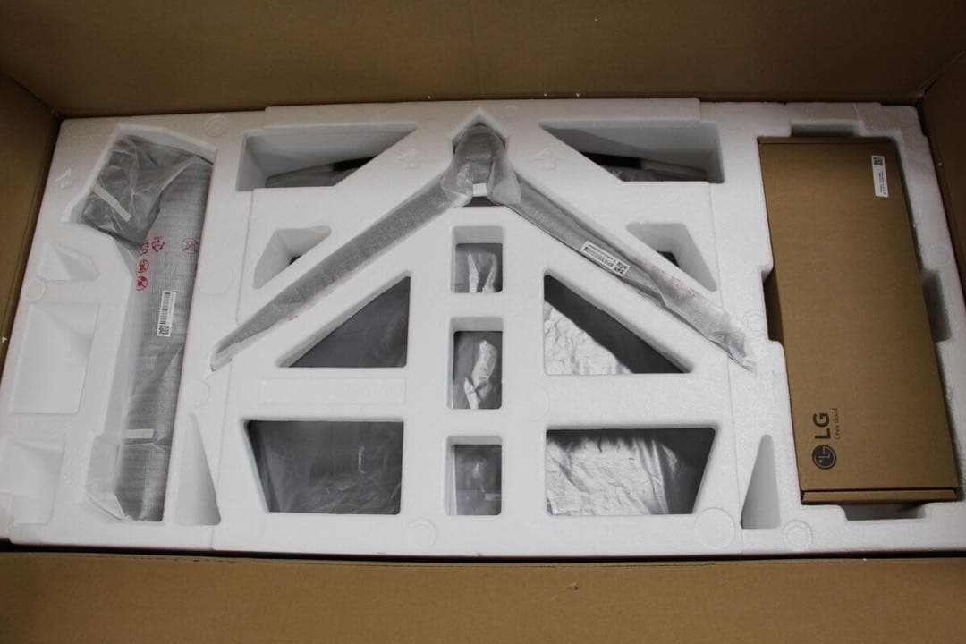 LG ゲーミングモニターUltraGear 45GR95QE-B 44.5インチ