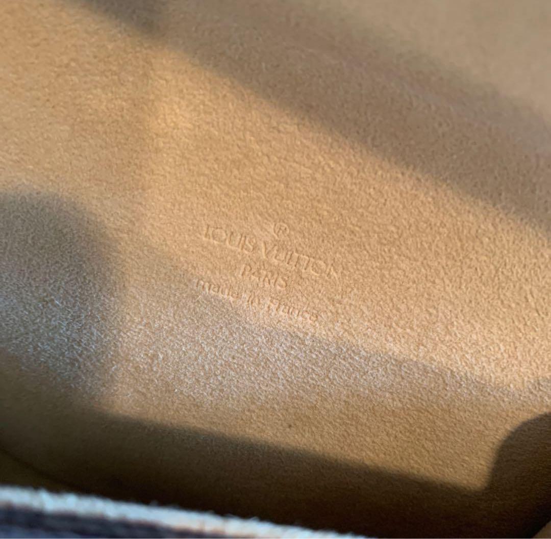 Louis Vuitton モノグラム ウエストポーチ　【美品】
