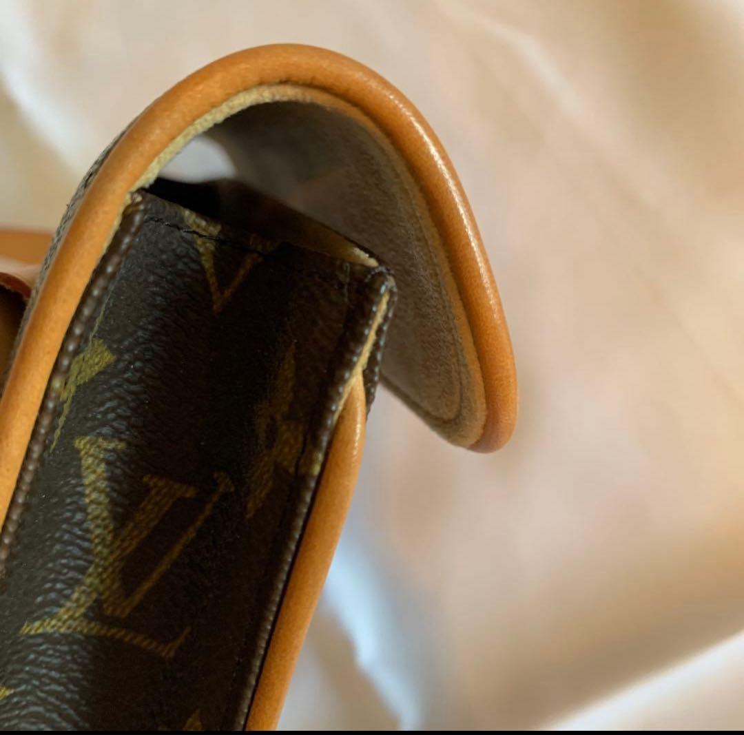 Louis Vuitton モノグラム ウエストポーチ　【美品】