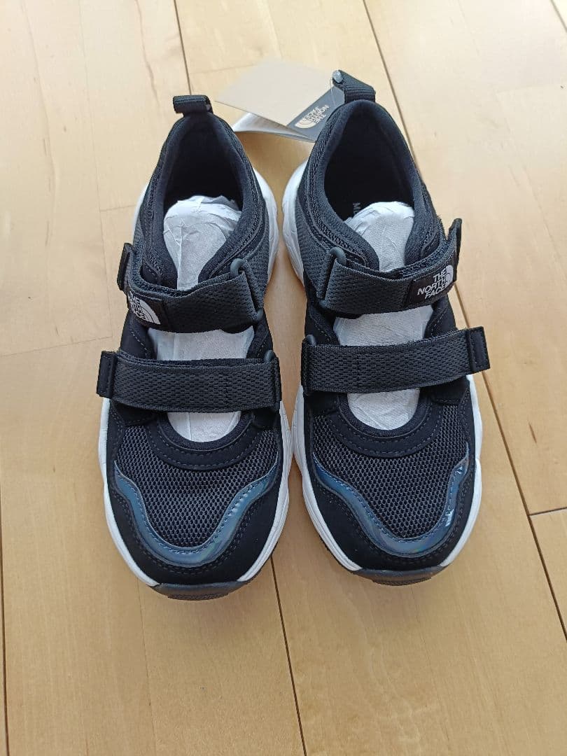 The North Face ブラック スニーカー23㌢