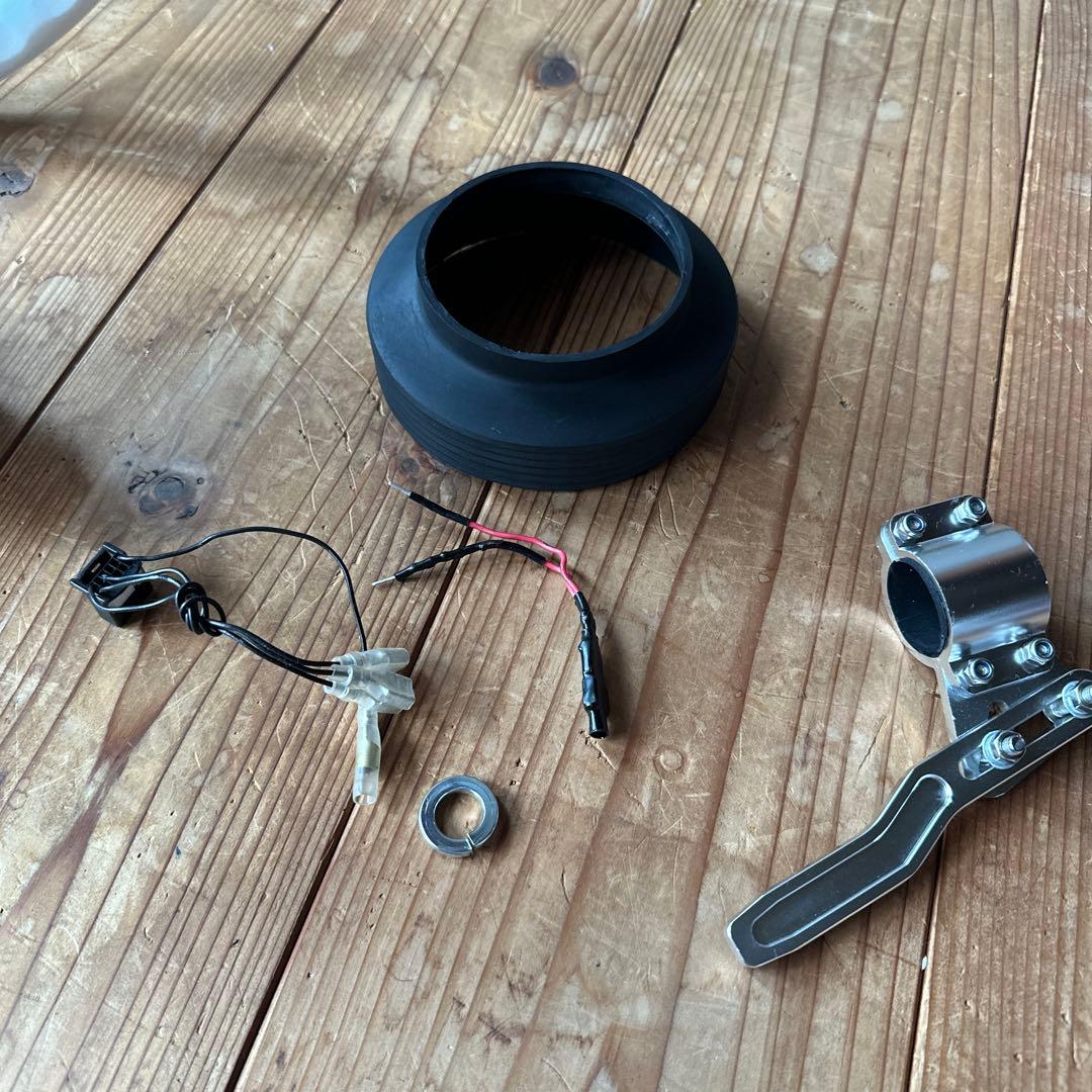 ⭐︎アベニューステアリング　ラフィックスGTC ハイエースおまけ付き⭐︎