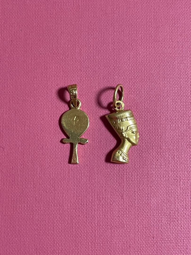 K18 ペンダントトップ　スカラベ　ネフェルティティ　エジプト