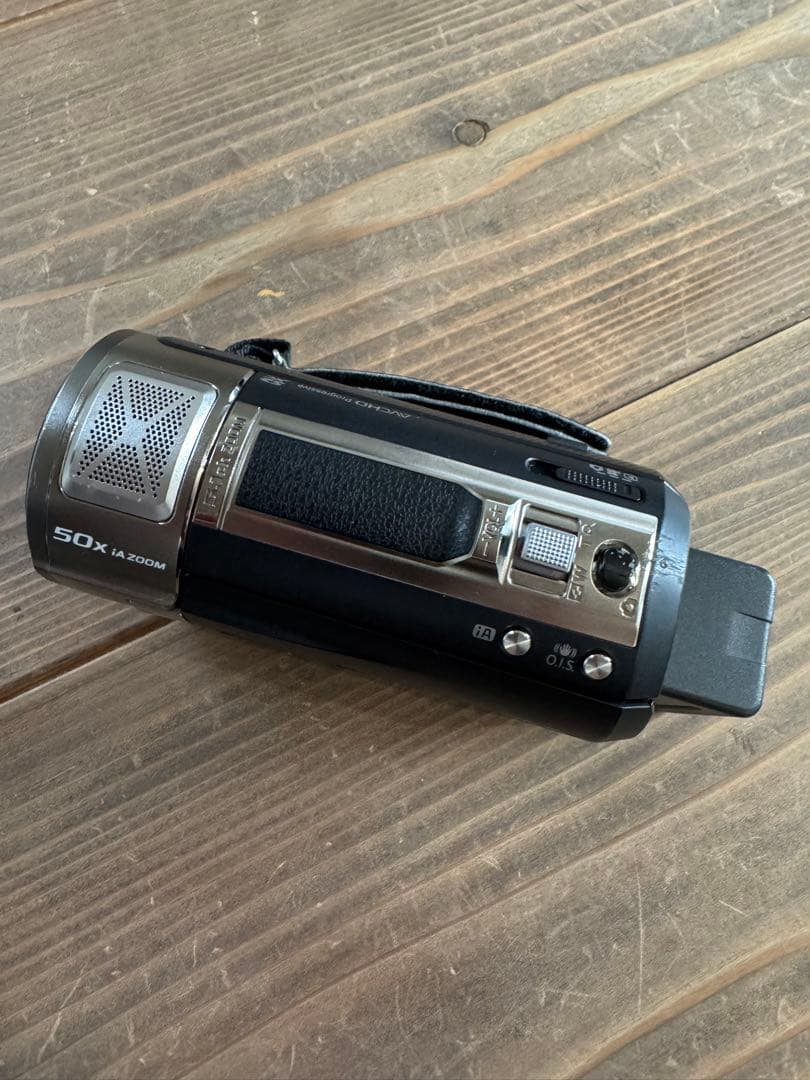 Panasonic HC-V720M ビデオカメラ 本体色ブラック