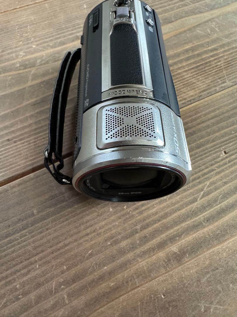 Panasonic HC-V720M ビデオカメラ 本体色ブラック