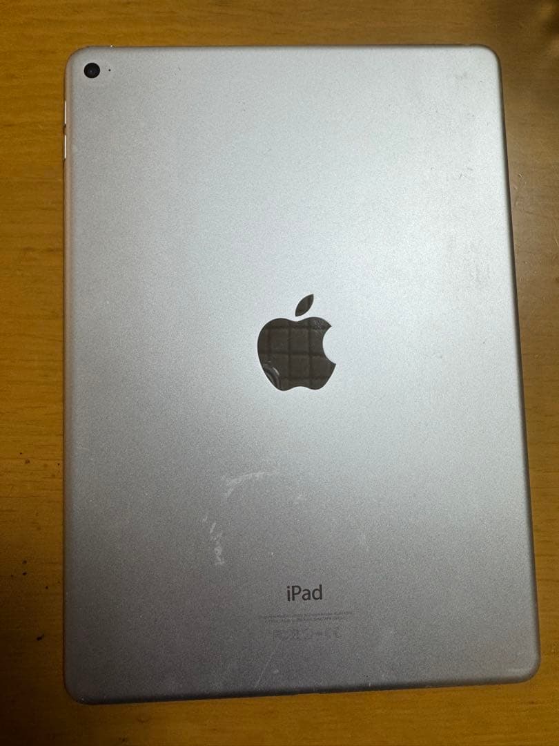 ばん　バッテリー98% Apple iPad Air