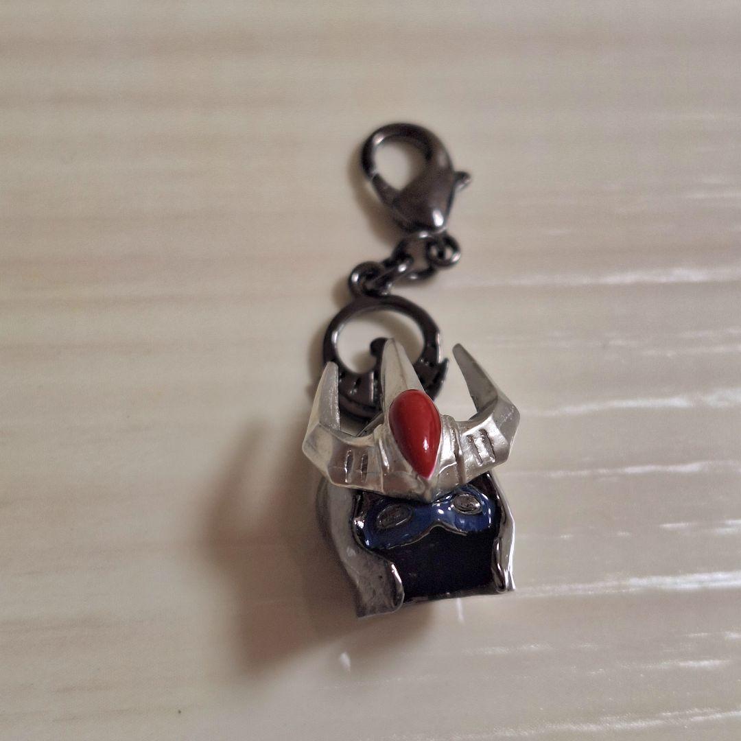 アニメ　聖闘士星矢　暗黒聖衣 アクセサリーチャームセット　新品未使用