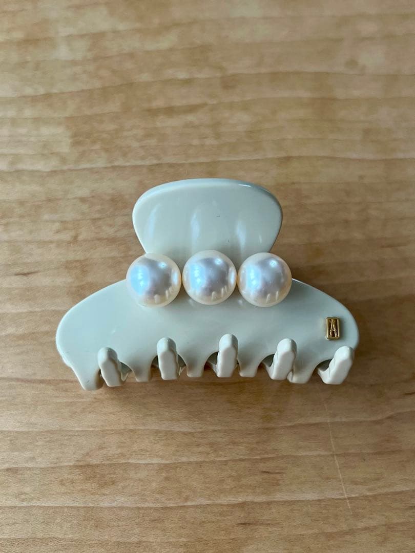 ALEXANDRE DE PARIS Sクリップ アイボリー