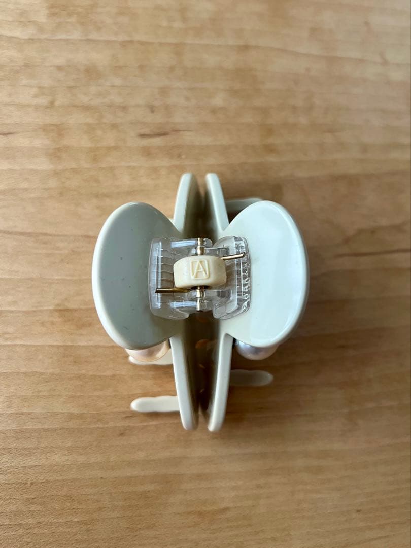 ALEXANDRE DE PARIS Sクリップ アイボリー