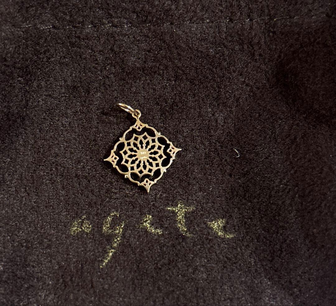 アガット　k10 透かし　フラワー　チャーム