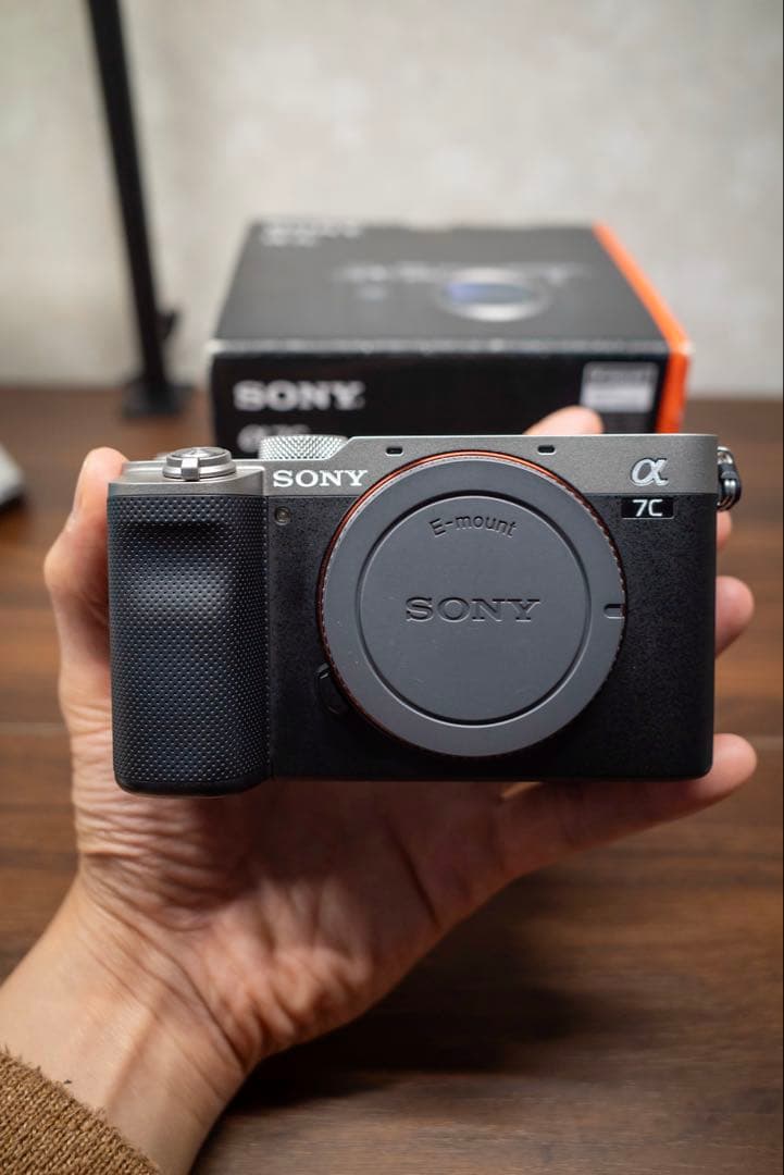 美品ILCE-7C Sony a7C ミラーレス一眼 カメラ シルバー