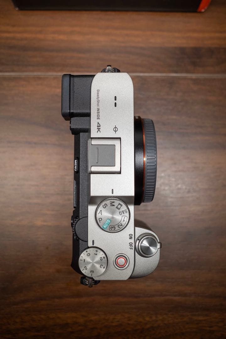 美品ILCE-7C Sony a7C ミラーレス一眼 カメラ シルバー