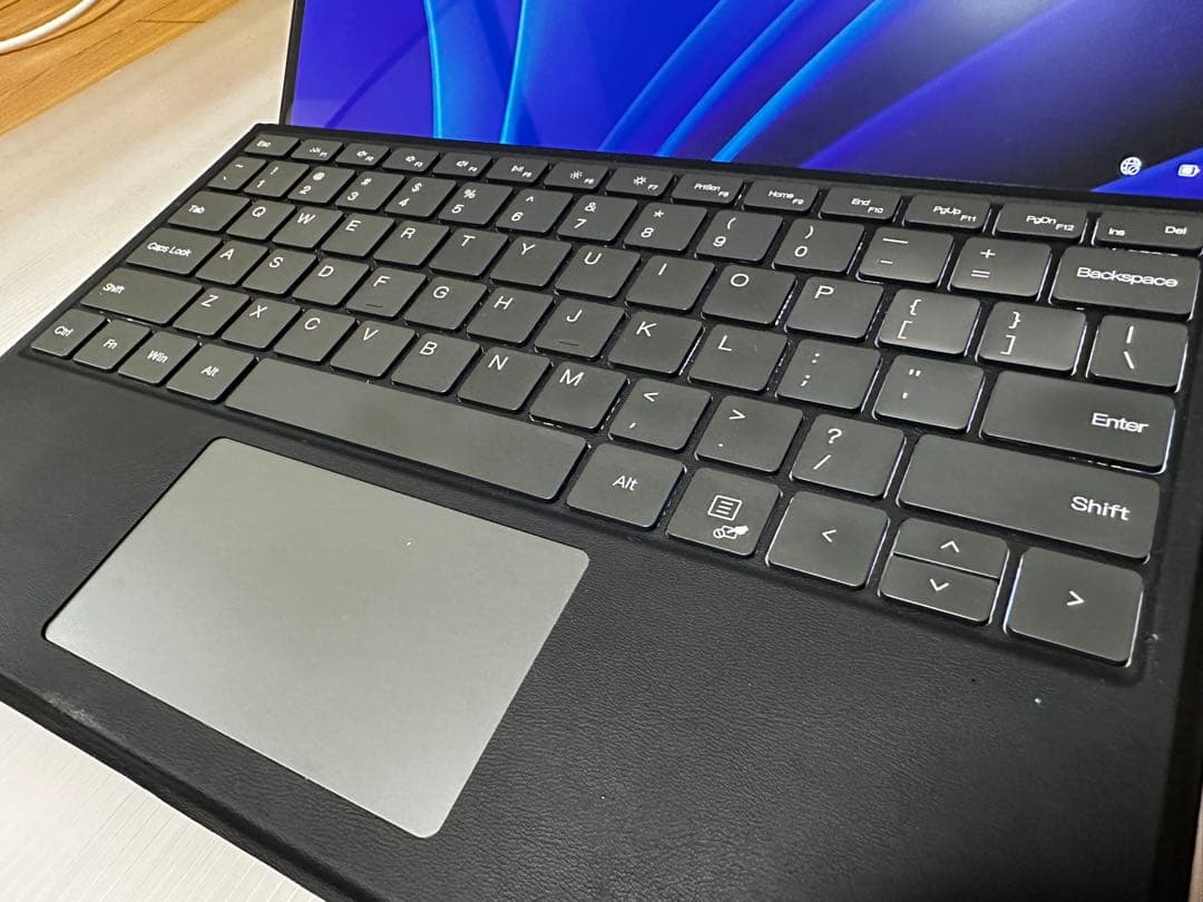 【美品】13インチ chuwi Hi10 Max N150