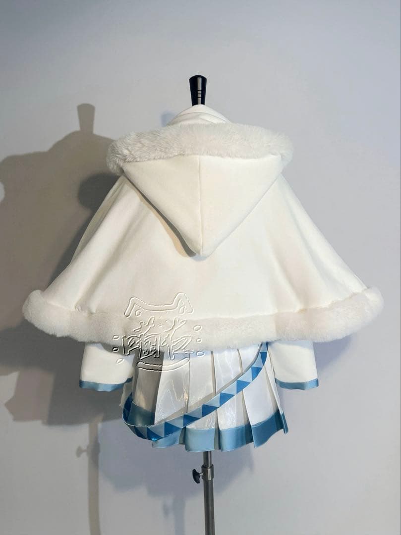 初音ミク　コスプレ　雪ミク三越