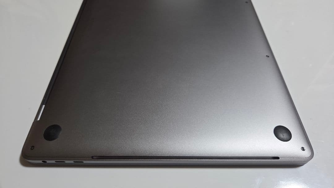 MacBook本体 MacBook Pro 15-inch 2018 i7 32GB 512GB