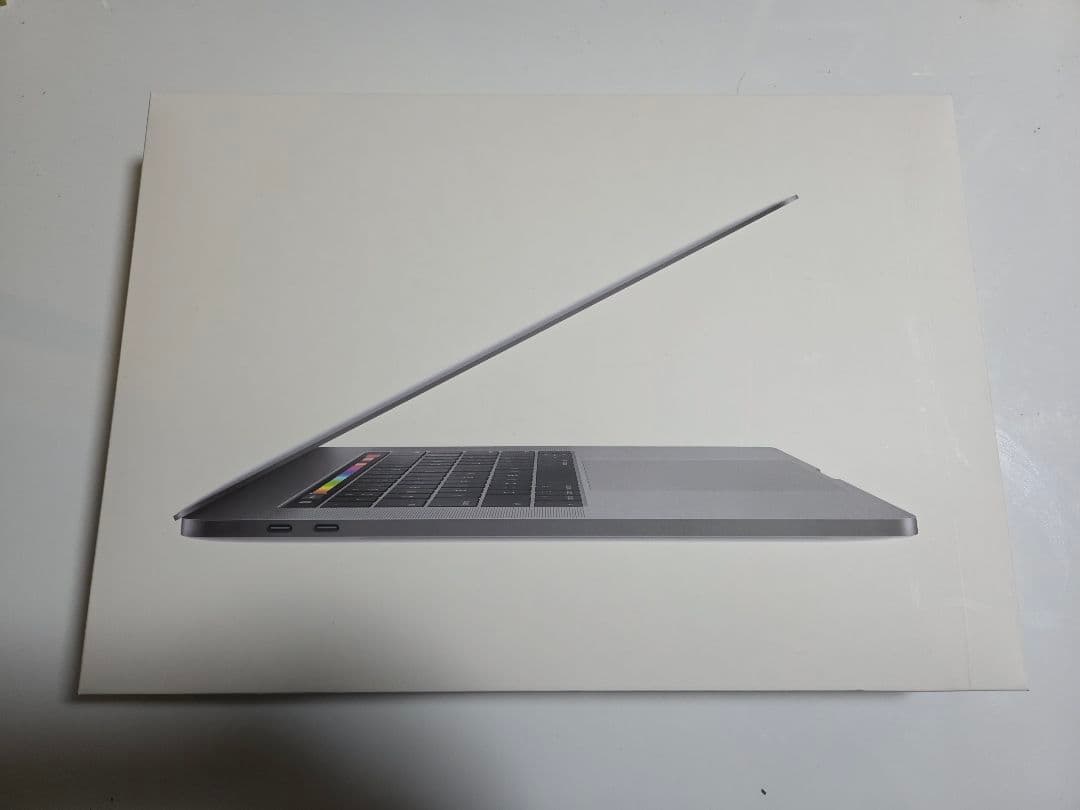MacBook本体 MacBook Pro 15-inch 2018 i7 32GB 512GB