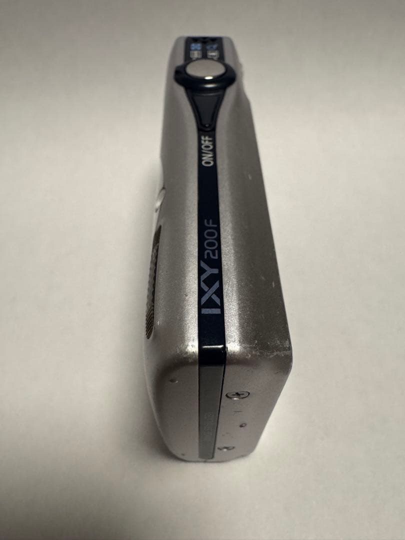 Canon IXY DIGITAL 200F コンパクトデジタルカメラ充電器付き